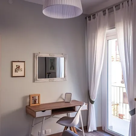 Elegante E Panoramico Bilocale La Libellula Apartment *