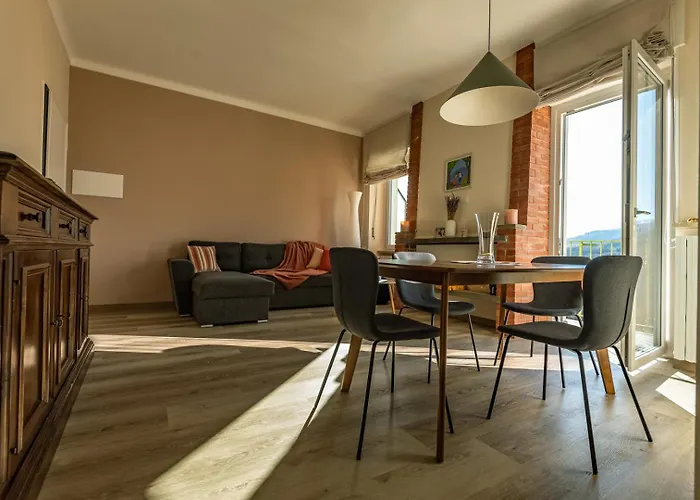 Elegante E Panoramico Bilocale La Libellula 아파트 Tavigliano